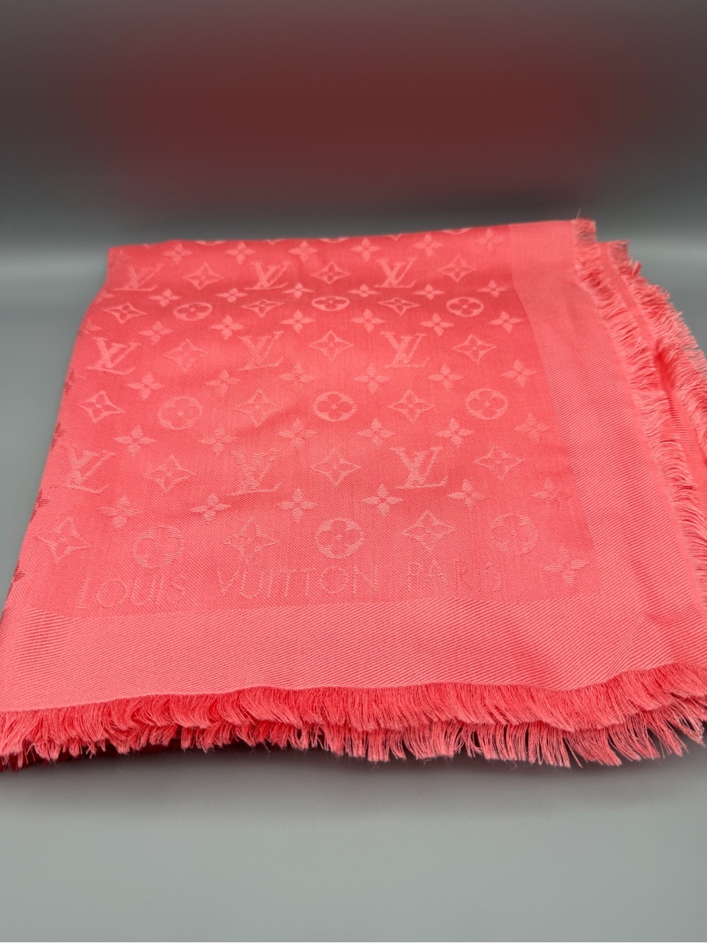 Louis Vuitton Shine Shawl Coral Monogram